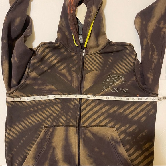 Nike Hoodie Medium Bleach Dye Upcycled Urban Renewal Spiral - Picture 4 of 13